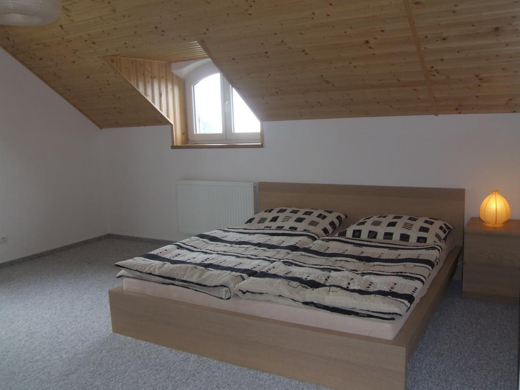 Apartment Sendraz Exteriör bild